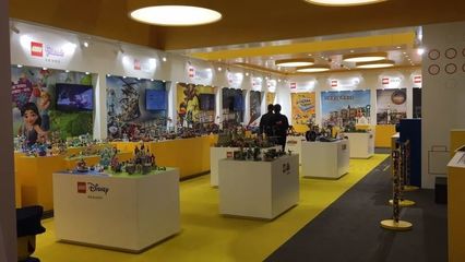 进博会首日捷报 欣海国际携手欧坚网络与美发饰品展商签订合作大单